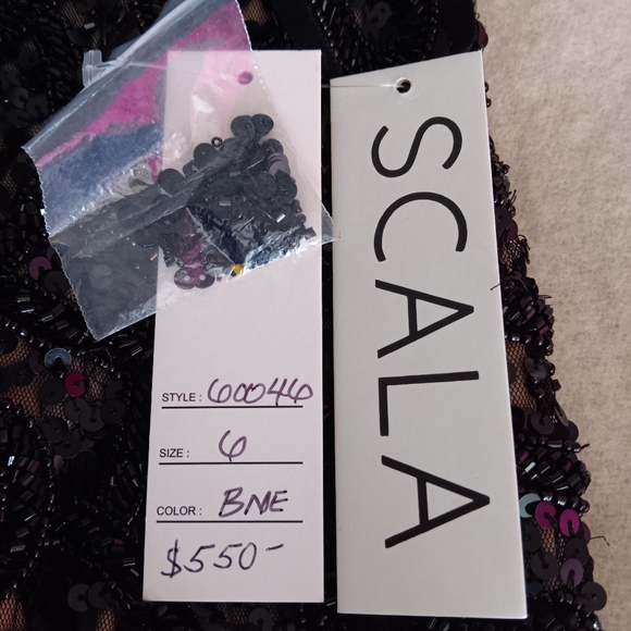 NWT Beautiful Scala size 6 black beaded dress - Picture 3 of 6